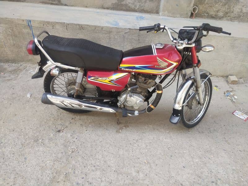 Honda 125 19model urgent sell came ki awaz ha Baki thk ha Honda 1