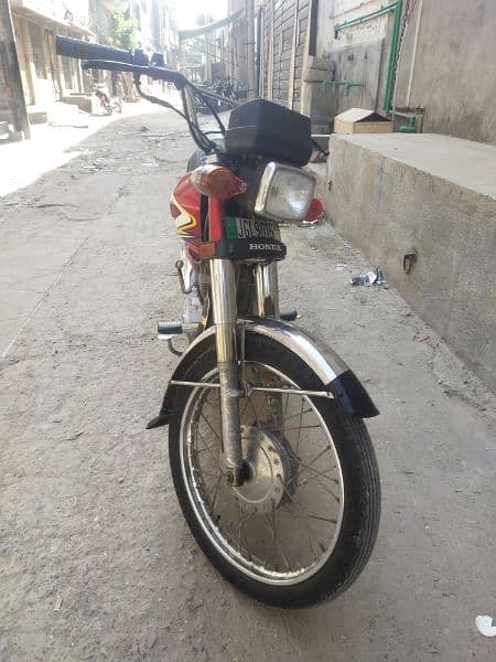 Honda 125 19model urgent sell came ki awaz ha Baki thk ha Honda 5