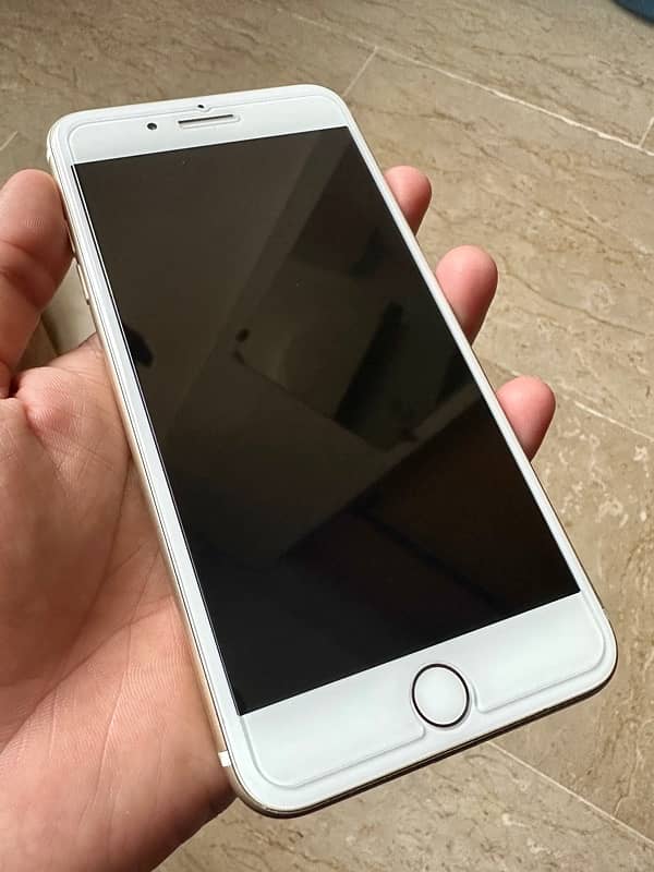 iPhone 7 Plus 128gb PTA Approved in Excellent Condition 1