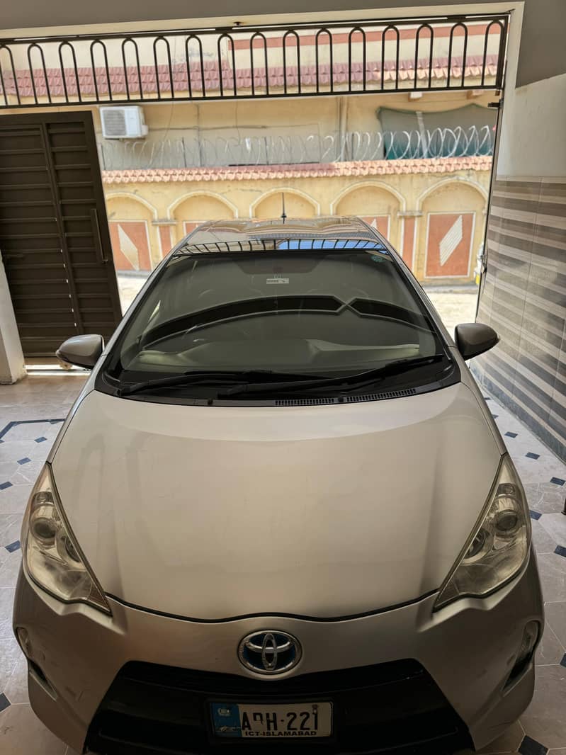 Toyota Aqua S 2014 Model 0