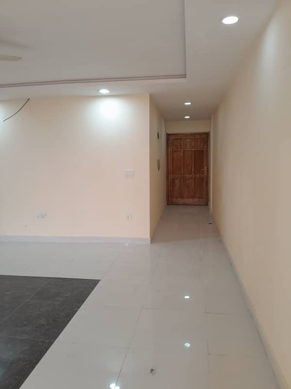 3 Bed Appartment Available for Rent in E-11/4 20