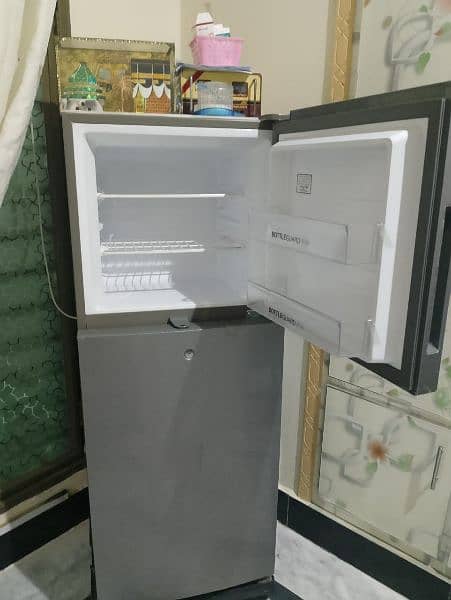 Refrigerator 1