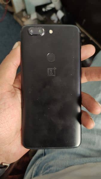 oneplus 5t 8/128 non PTA 1