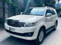 Toyota Fortuner 2013