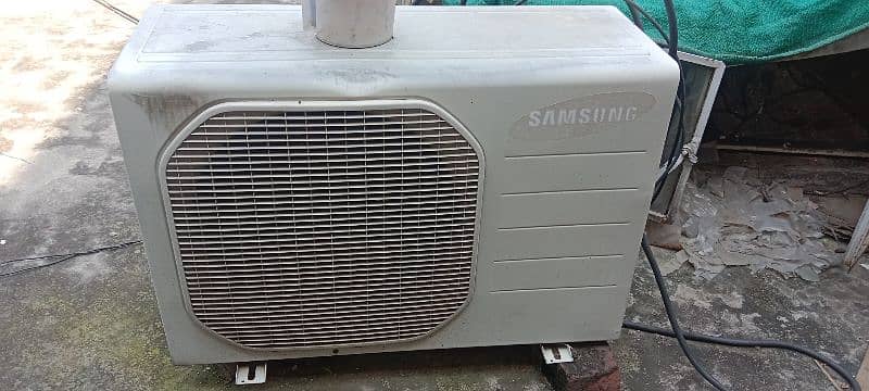 Ac for sale humry ghr 2 h is Liye ik sale krna h 4