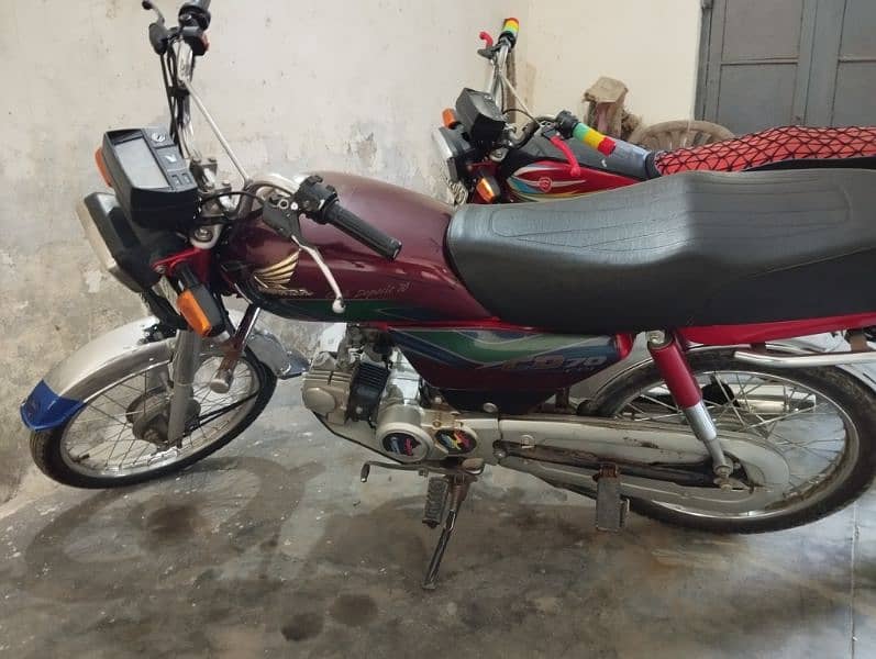 Honda 70 cc 2