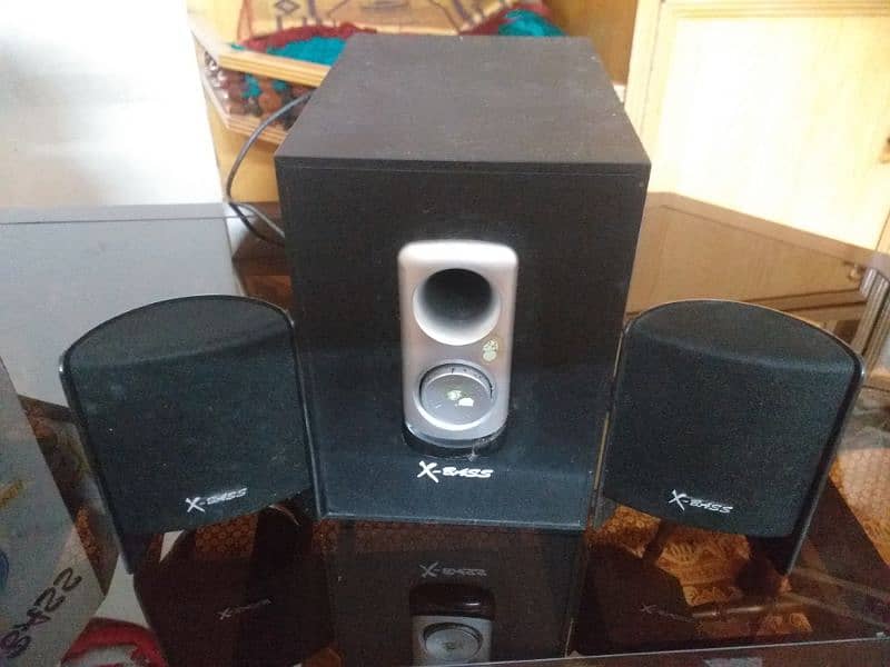 speakers 1