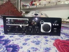 Amplifier stereo in good condition