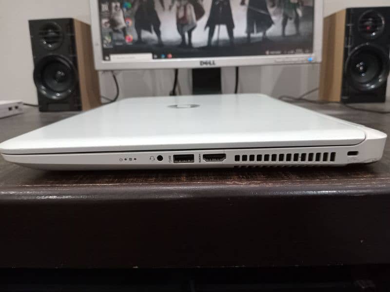 HP Pavilion budget gaming laptop i7 5th generation nvidia graphics 2