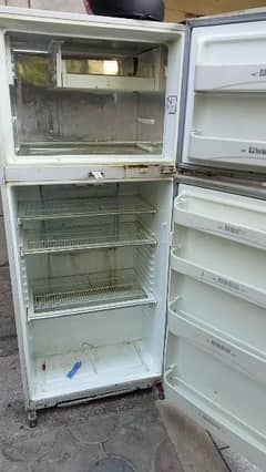 Dawlance fridge for sale