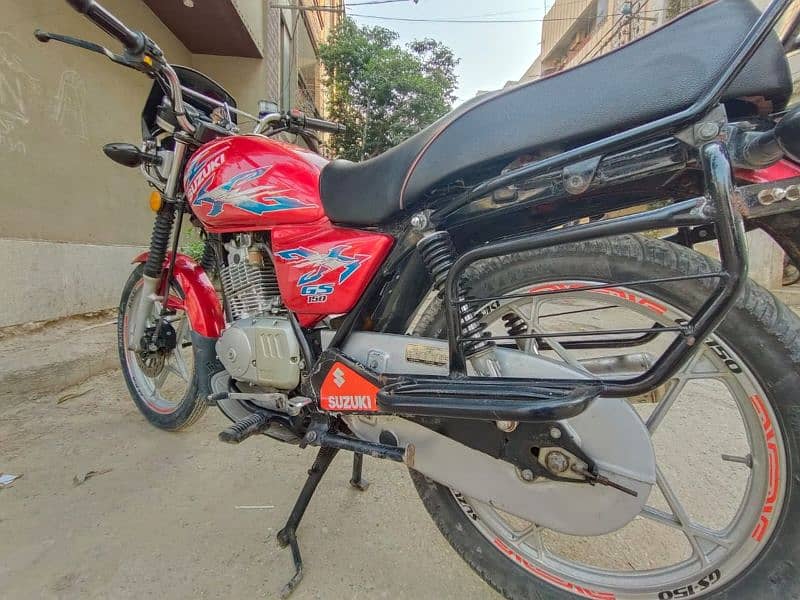 Suzuki 150gs Hyderabad number 0