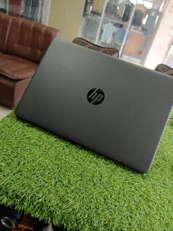 HP LATEST 11th Generation laptop . . (16/256 ssd) 8