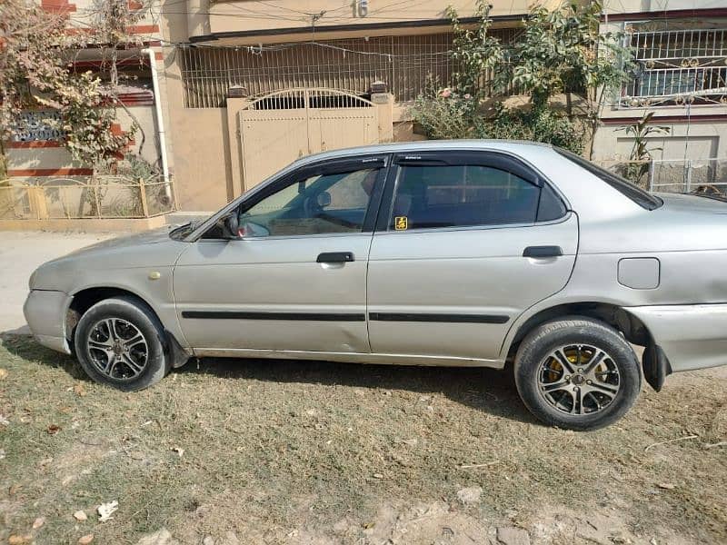 Suzuki Baleno 2004 1