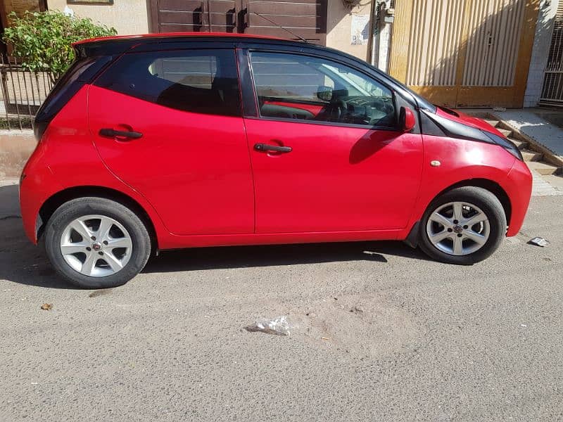 Toyota Aygo 2015/19,like zero meter car,o  3  oo  94 52 4 o 4 1