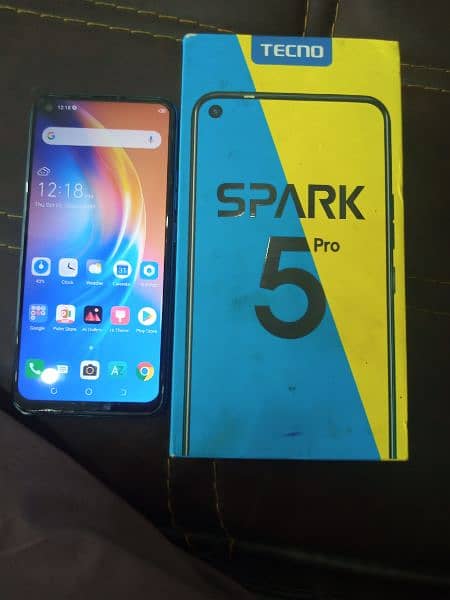 Tecno Spark 5 Pro (4/128) 0