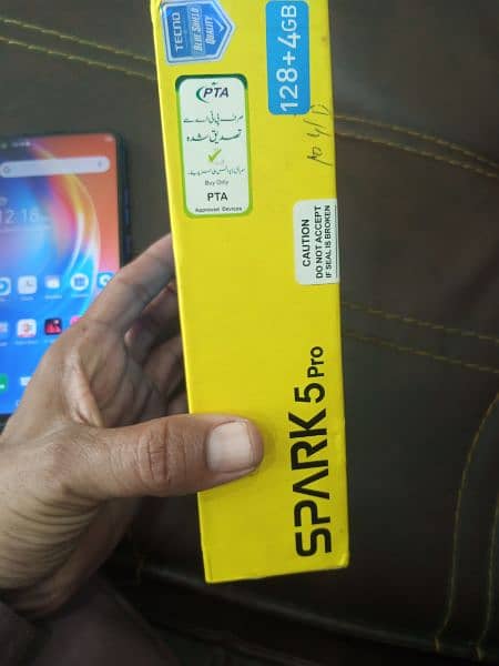 Tecno Spark 5 Pro (4/128) 5