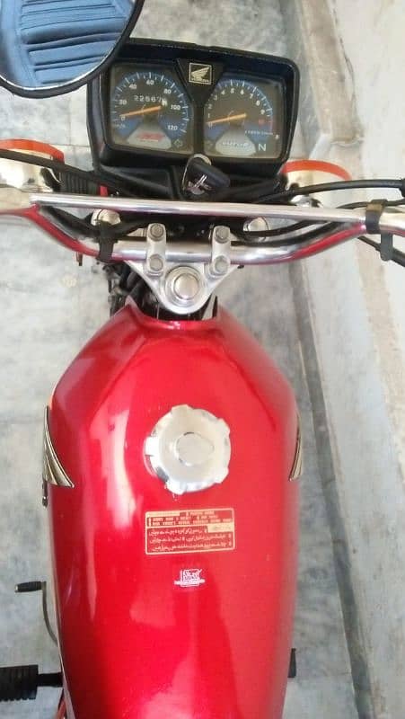 Honda 125=2021 modal bio matic majood hai 14