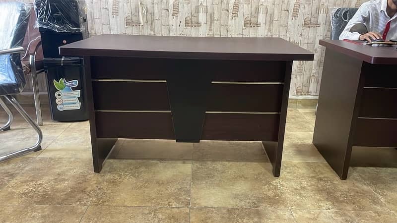 NEW OFFICE TABLE FOR SALE 1