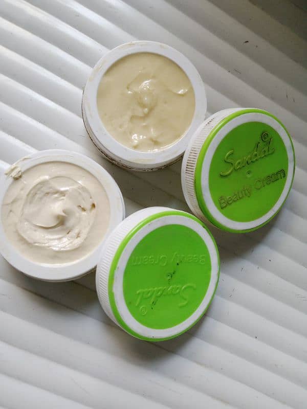 Face cream and hand cream 1