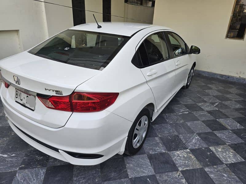 Honda City 1.2 cvt brand new 2023 model 5