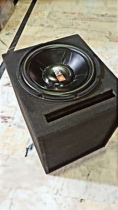 Jbl Subwoofer 1200 waat with box new with box pack 0