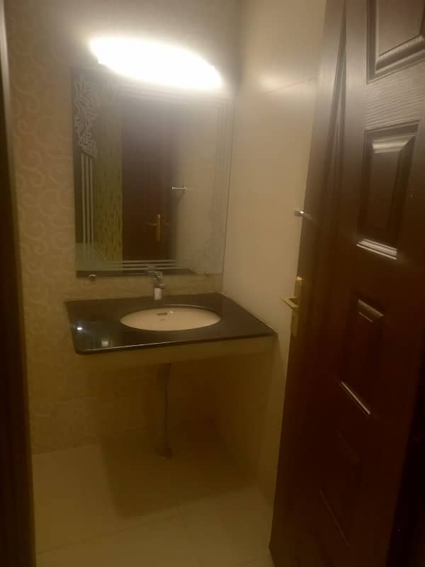 5 Marla House Portion For Rent In Paragon City Lahore 9