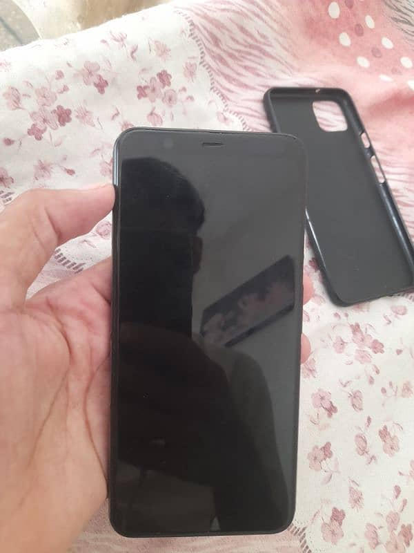 Google pixel 4 XL 6GB RAM 128gb memory 3