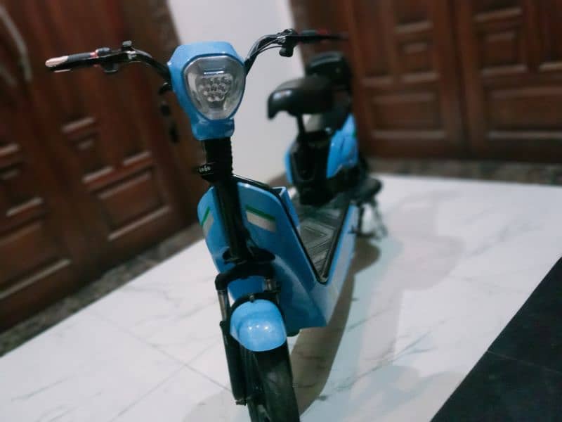 yj future Scooty for sale urgent 6