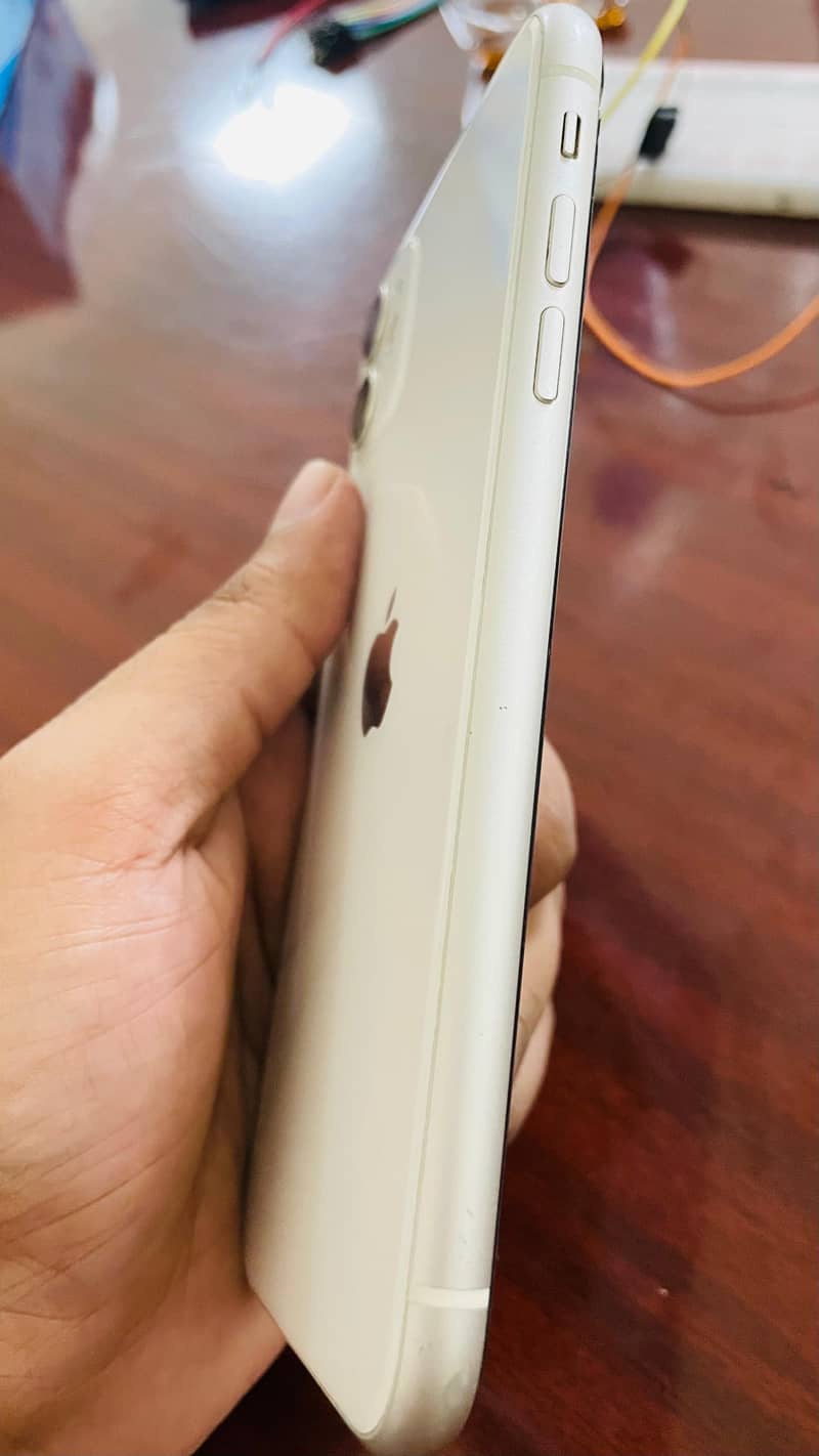 Iphone 11 128gb 4