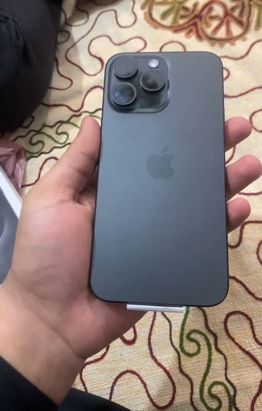 iphone 15 pro max black titanium 256gb FU 2