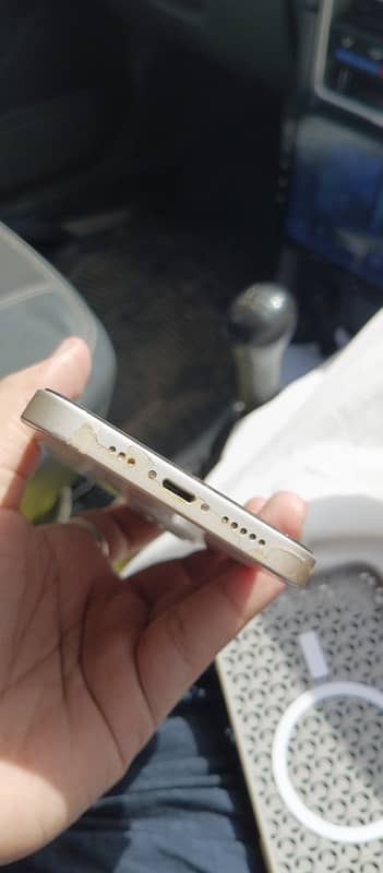 IPhone 13 Non PTA 5