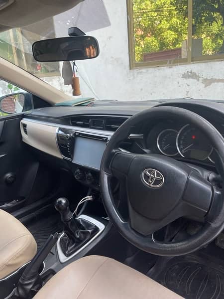 Toyota Corolla XLI 2017 9