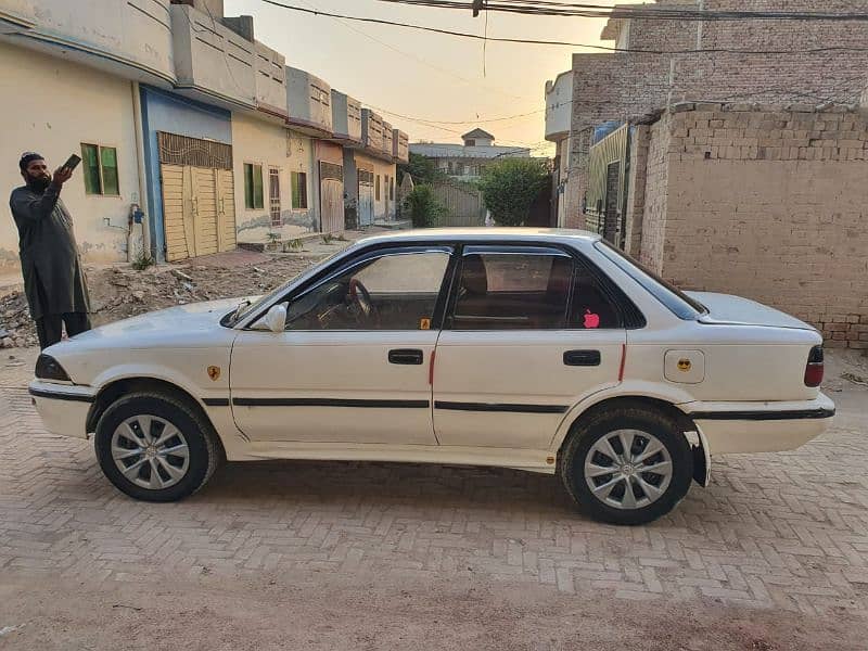 Toyota Corolla XLI 1988   call 0308:0137972 exchange possible 16