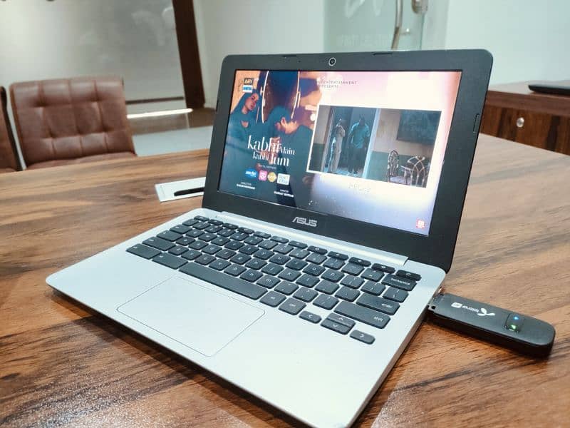 Asus Chromebook – Lightweight, Fast, and Secure Laptop for Everyday 2