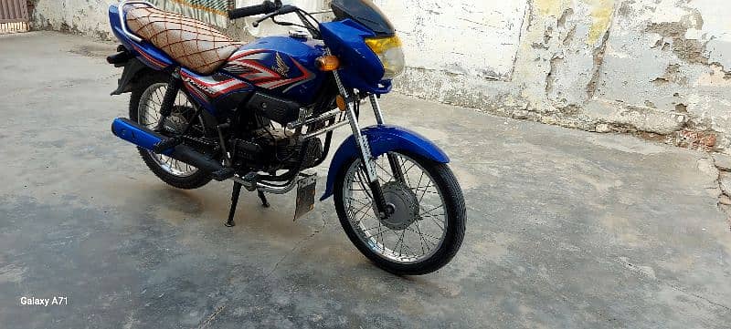 Honda pridor 100cc 1