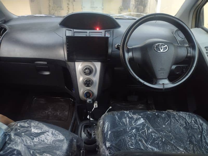 Toyota Vitz 2007 5