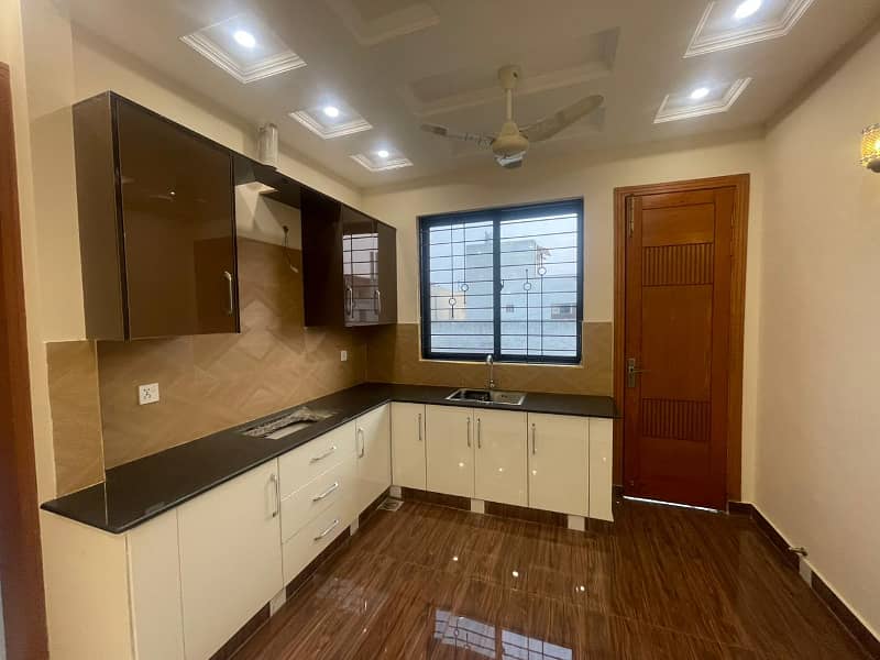 Affordable 10 Marla Brand new House For sale in C block For Sale 23