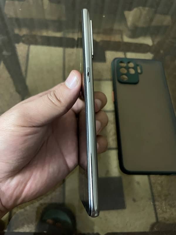 Oppo f19 pro 6