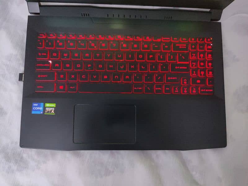 MSI Katana GF66 11th gen i7 + RTX 3060 3