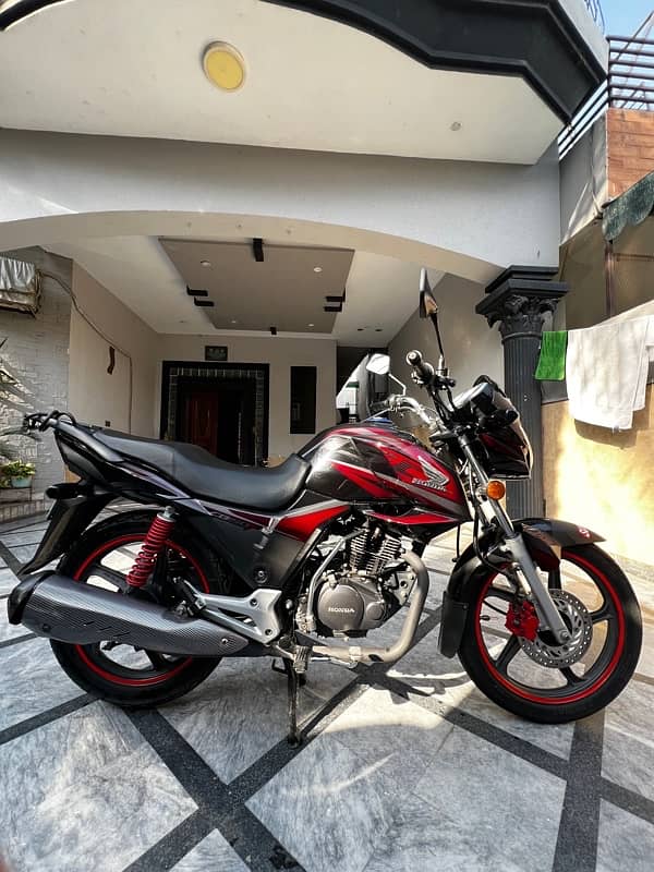 Honda cb 150 f 0