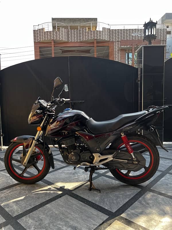 Honda cb 150 f 1