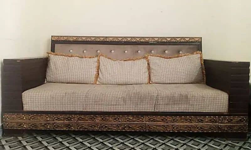 beautiful sofa for sale 1