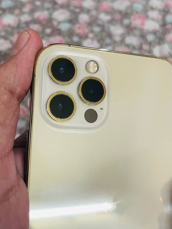 iPhone 12 pro NON PTA 2