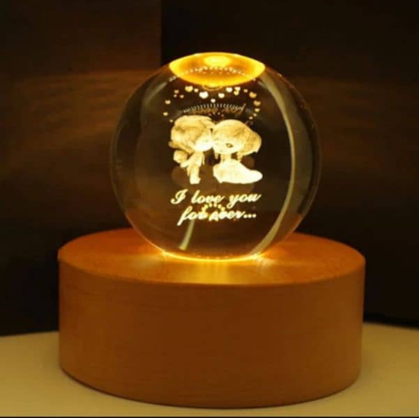 beautiful crystal ball with couple design 3