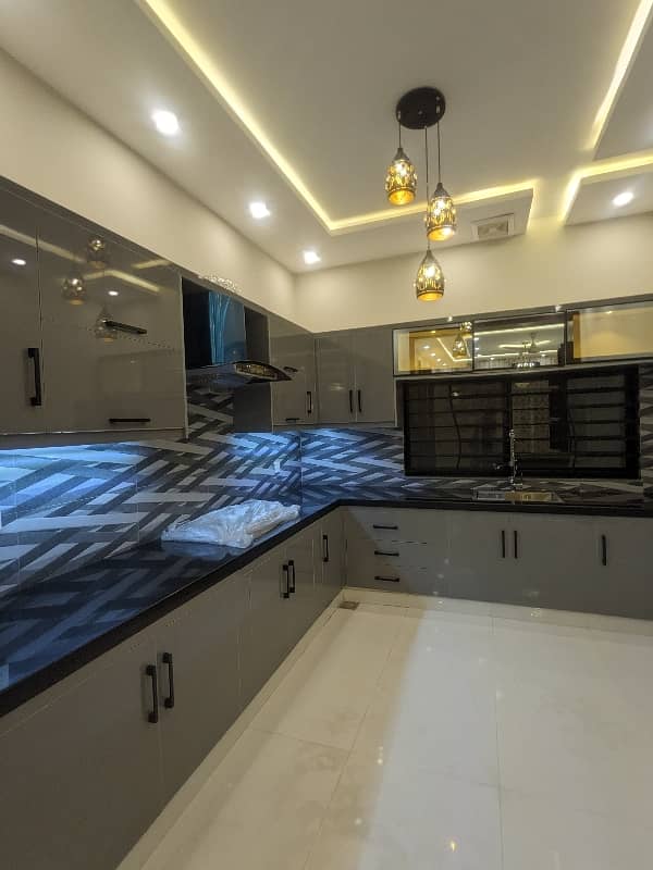 11 Marla brand new luxery ultra Modern stylish style double storey house available for sale in bahriatown lahore by fast property services with orignal pics its owner built 0