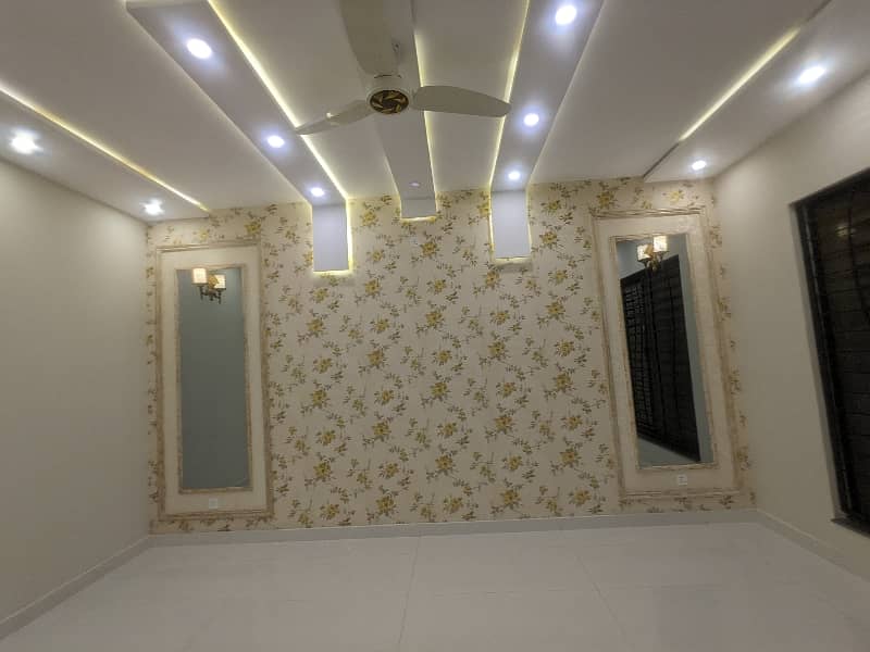 11 Marla brand new luxery ultra Modern stylish style double storey house available for sale in bahriatown lahore by fast property services with orignal pics its owner built 4