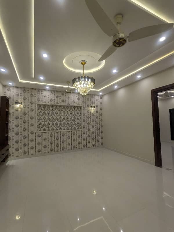 11 Marla brand new luxery ultra Modern stylish style double storey house available for sale in bahriatown lahore by fast property services with orignal pics its owner built 13