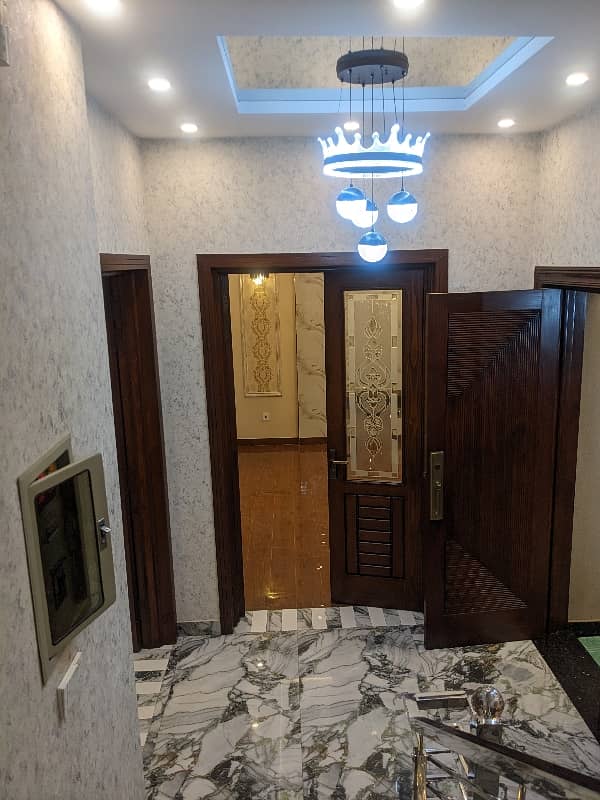 11 Marla brand new luxery ultra Modern stylish style double storey house available for sale in bahriatown lahore by fast property services with orignal pics its owner built 20