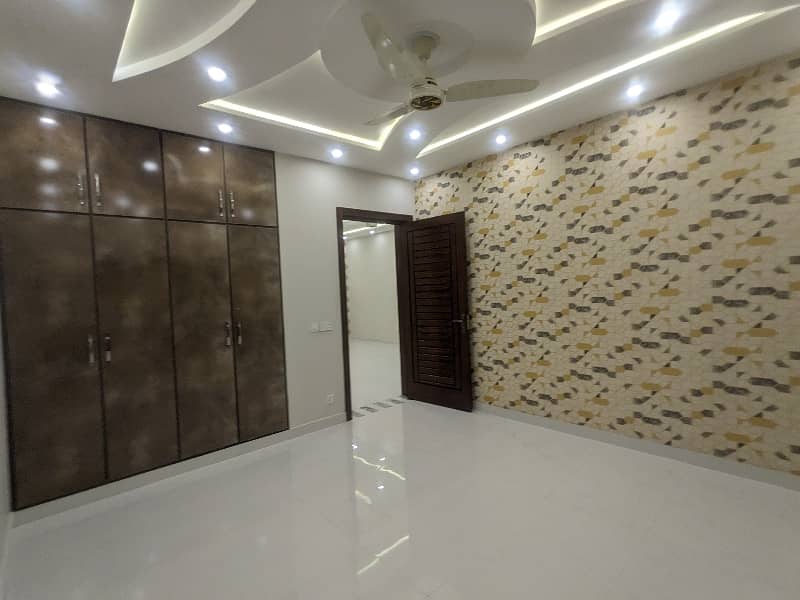 11 Marla brand new luxery ultra Modern stylish style double storey house available for sale in bahriatown lahore by fast property services with orignal pics its owner built 26