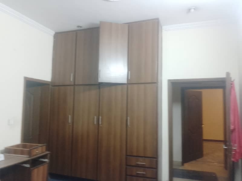 1 kanal beautiful house for rent 6